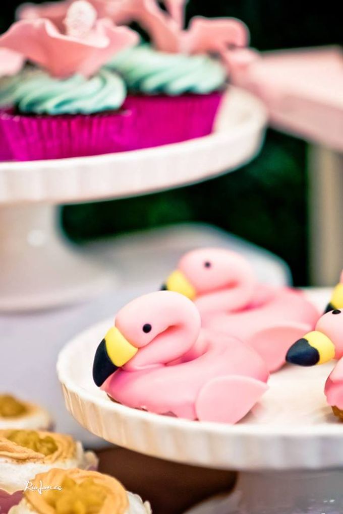 Tropical Flamingo Set up buffet corner by Sweet Nest Events - 009 Tropical Flamingo Set up buffet corner by Sweet Nest Events - 009