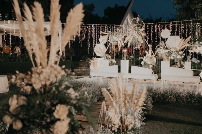 Theo & Hanna Wedding Decoration by By Laurentialili - 040 Theo & Hanna Wedding Decoration by By Laurentialili - 040