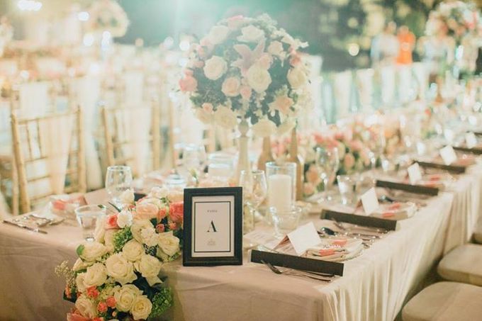 Elegant Flowery Wedding by Jonquilla Decor - 022 Elegant Flowery Wedding by Jonquilla Decor - 022