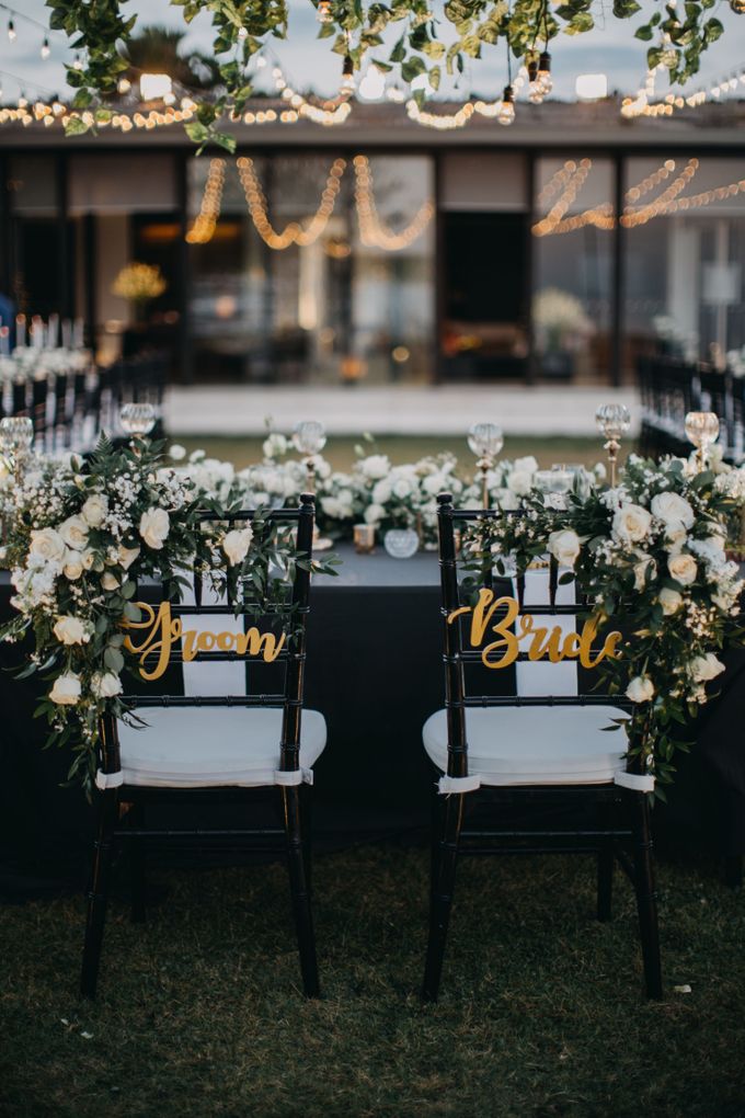 Modern Alfresco Wedding at Alila Uluwatu by Silverdust Decoration - 001