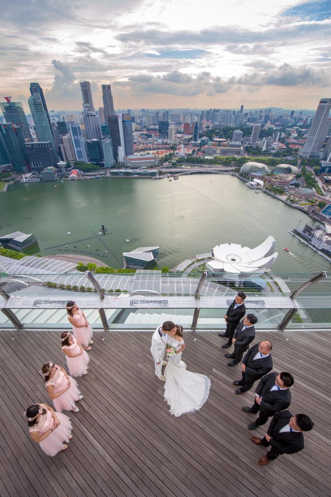 Marina Bay Sands Wedding by GrizzyPix Photography - 002