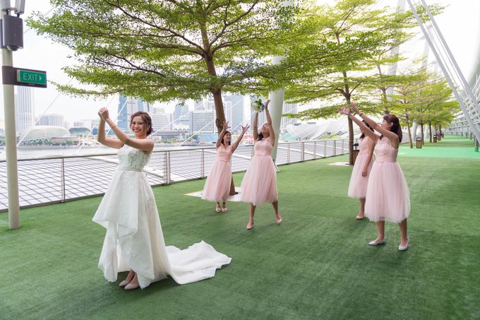 Marina Bay Sands Wedding by GrizzyPix Photography - 033