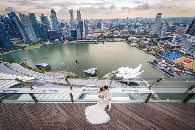 Marina Bay Sands Wedding by GrizzyPix Photography - 044