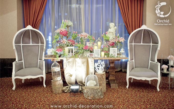 Life began in a garden by Orchid Florist and Decoration - 002