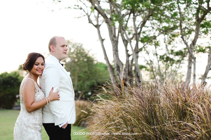 A classic Garden Wedding at Luminious Courtyard Amanusa by Yeanne and Team - 012