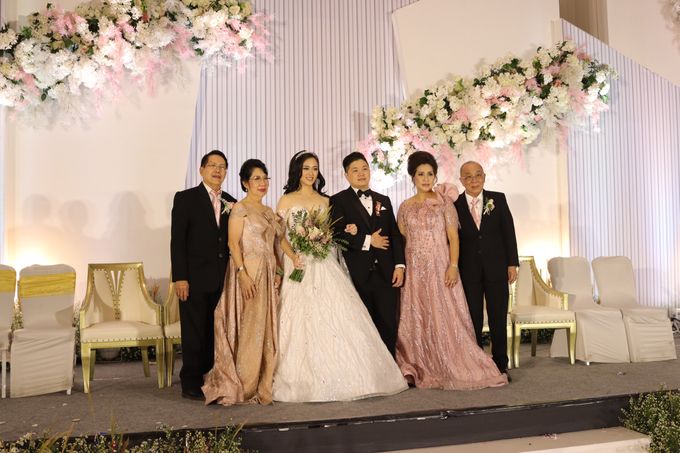 MC Wedding Double Tree Hotel Jakarta - Anthony Stevven by DONNY LIEM The Make Up Art - 008 MC Wedding Double Tree Hotel Jakarta - Anthony Stevven by DONNY LIEM The Make Up Art - 008