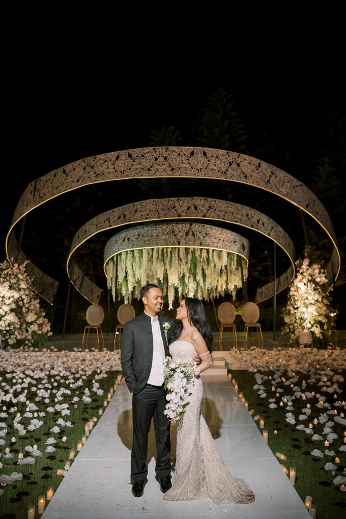 April & Dhika at The Pavilion, Kayu Menjangan by Kabita Wedding - 001 April & Dhika at The Pavilion, Kayu Menjangan by Kabita Wedding - 001