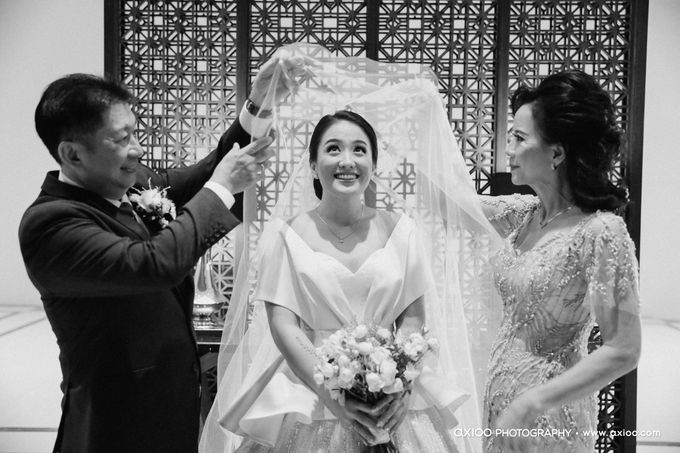 Michael & Patricia by One Heart Wedding - 008 Michael & Patricia by One Heart Wedding - 008