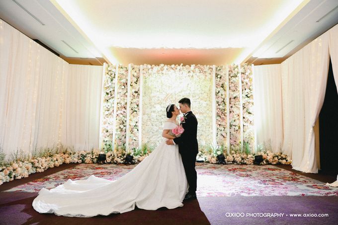 Michael & Patricia by WU5 Fashion Atelier by Wiki Wu & Nancy Wu - 002 Michael & Patricia by WU5 Fashion Atelier by Wiki Wu & Nancy Wu - 002