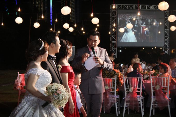 INDRA GRACIA WEDDING AT PENINSULA by Aldo Adela MC & Magician - 001 INDRA GRACIA WEDDING AT PENINSULA by Aldo Adela MC & Magician - 001