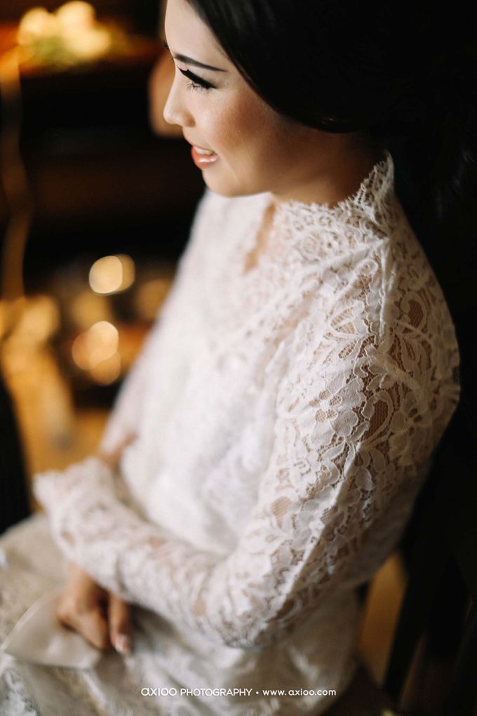 A Glorious Wedding Ceremony and Absolute OMG Clifftop Wedding Bali by MC RANI HARDJADINATA - 001 A Glorious Wedding Ceremony and Absolute OMG Clifftop Wedding Bali by MC RANI HARDJADINATA - 001