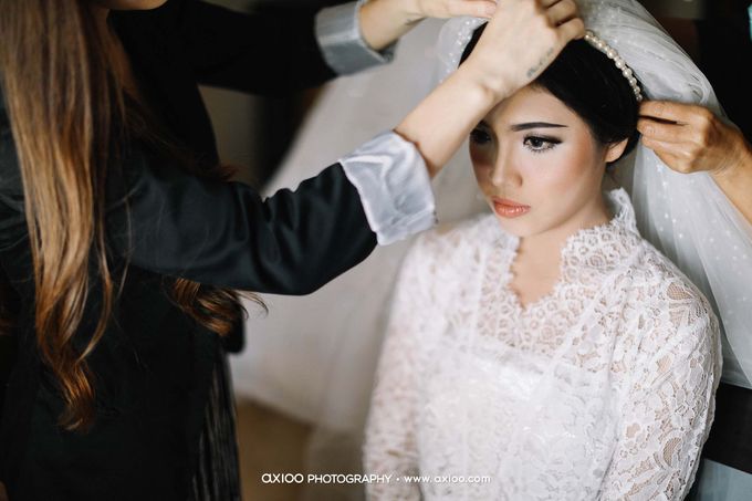 A Glorious Wedding Ceremony and Absolute OMG Clifftop Wedding Bali by MC RANI HARDJADINATA - 002 A Glorious Wedding Ceremony and Absolute OMG Clifftop Wedding Bali by MC RANI HARDJADINATA - 002