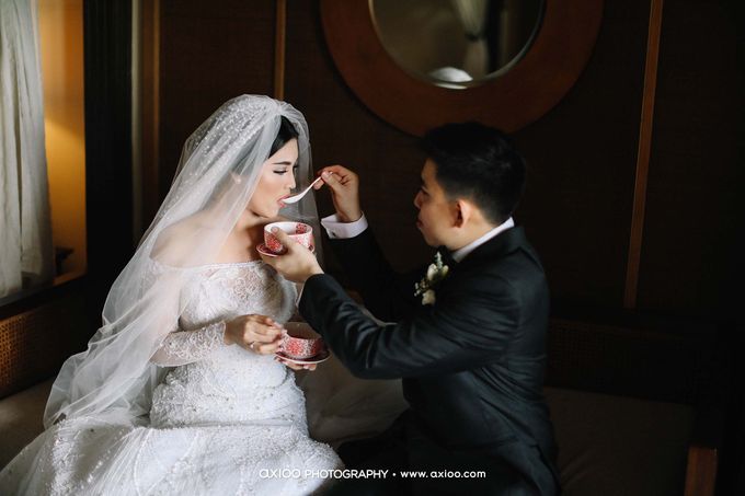 A Glorious Wedding Ceremony and Absolute OMG Clifftop Wedding Bali by MC RANI HARDJADINATA - 013 A Glorious Wedding Ceremony and Absolute OMG Clifftop Wedding Bali by MC RANI HARDJADINATA - 013