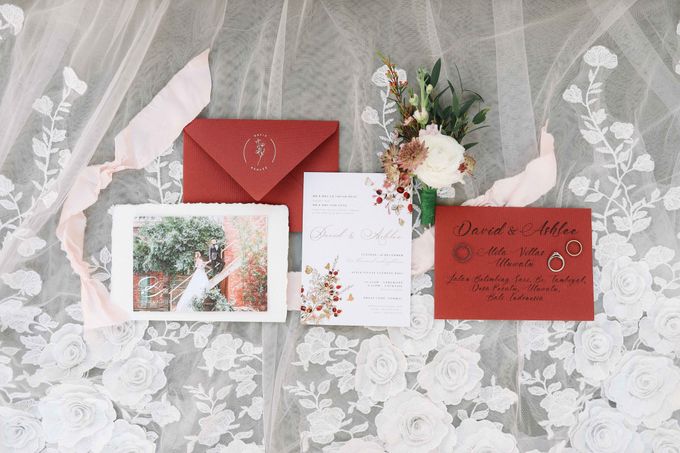 Intimate Natural Greenery Wedding at Alila Uluwatu Villa by Silverdust Decoration - 002 Intimate Natural Greenery Wedding at Alila Uluwatu Villa by Silverdust Decoration - 002