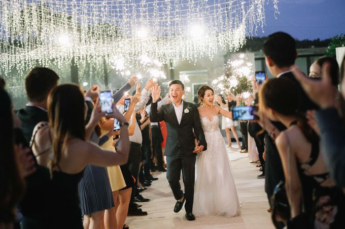 Intimate Natural Greenery Wedding at Alila Uluwatu Villa by Silverdust Decoration - 026 Intimate Natural Greenery Wedding at Alila Uluwatu Villa by Silverdust Decoration - 026