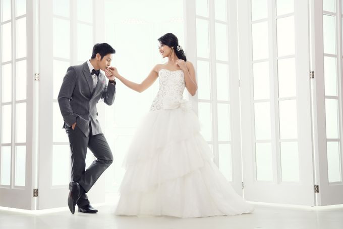 Indoor - Studio New Concept by Ricky-L Photo & Bridal - 003 Indoor - Studio New Concept by Ricky-L Photo & Bridal - 003