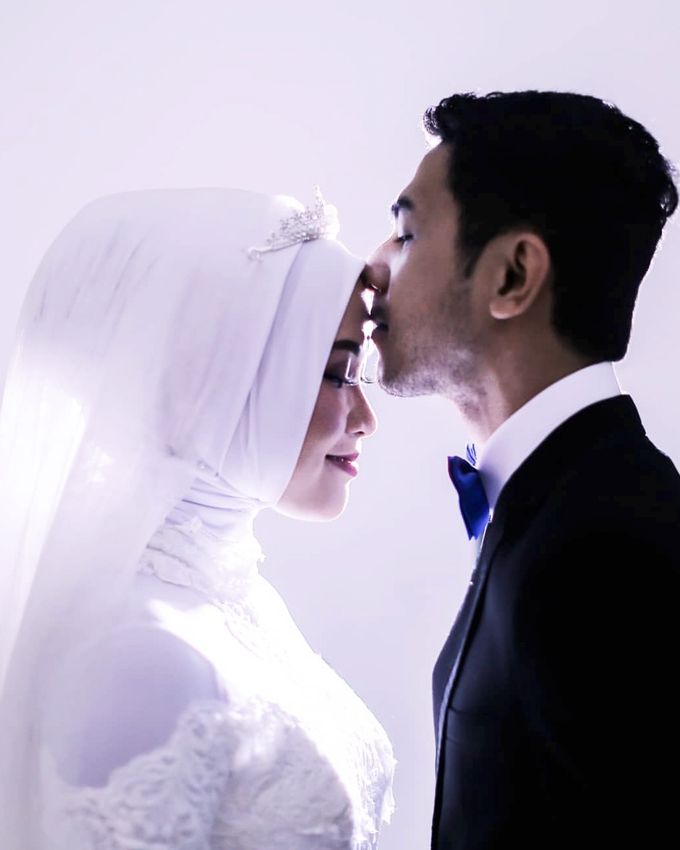 Modern international hijab wedding by SLIGHTshop.com - 003 Modern international hijab wedding by SLIGHTshop.com - 003