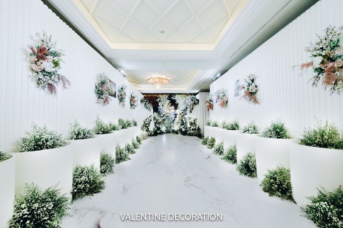 Glenn & Jesslyn Wedding Decoration at Puri Bengawan by Valentine Wedding Decoration - 002