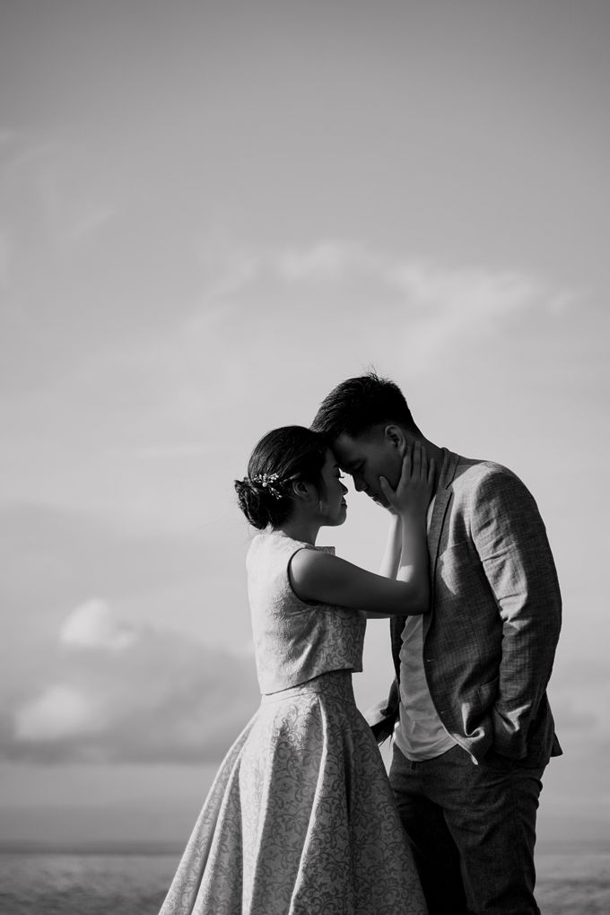 Revi & Angel Couple Session by IMPARTA.CO - 016 Revi & Angel Couple Session by IMPARTA.CO - 016
