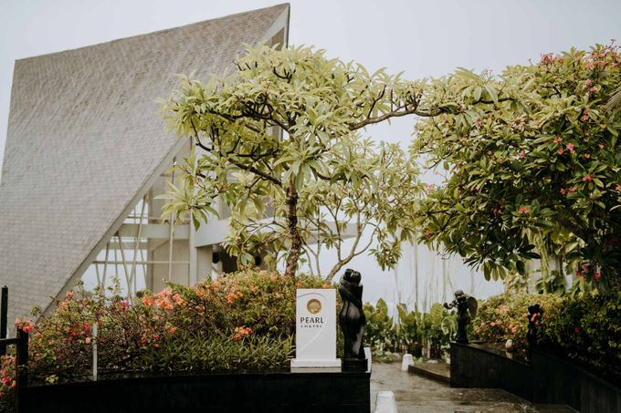 Maddi & Cam's Wedding Ceremony Followed By A Romantic Dinner In A Private Beach Cave in Nusa Dua, Bali by Amora Bali Weddings - 020