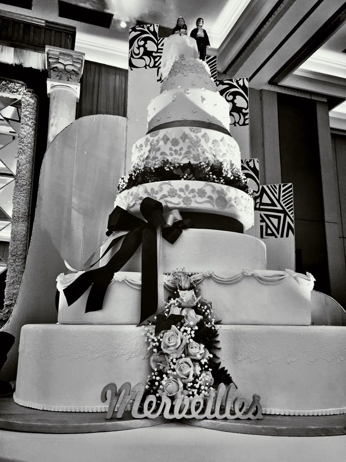 Wedding cake by Patisserie des Merveilles by Patisserie des Merveilles - 002 Wedding cake by Patisserie des Merveilles by Patisserie des Merveilles - 002