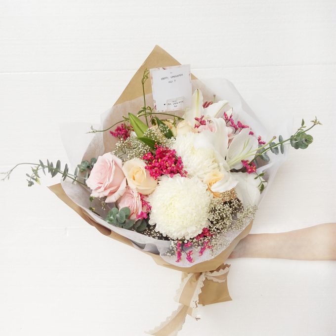 Gift Bouquet by Tiffany's Flower Room - 007 Gift Bouquet by Tiffany's Flower Room - 007