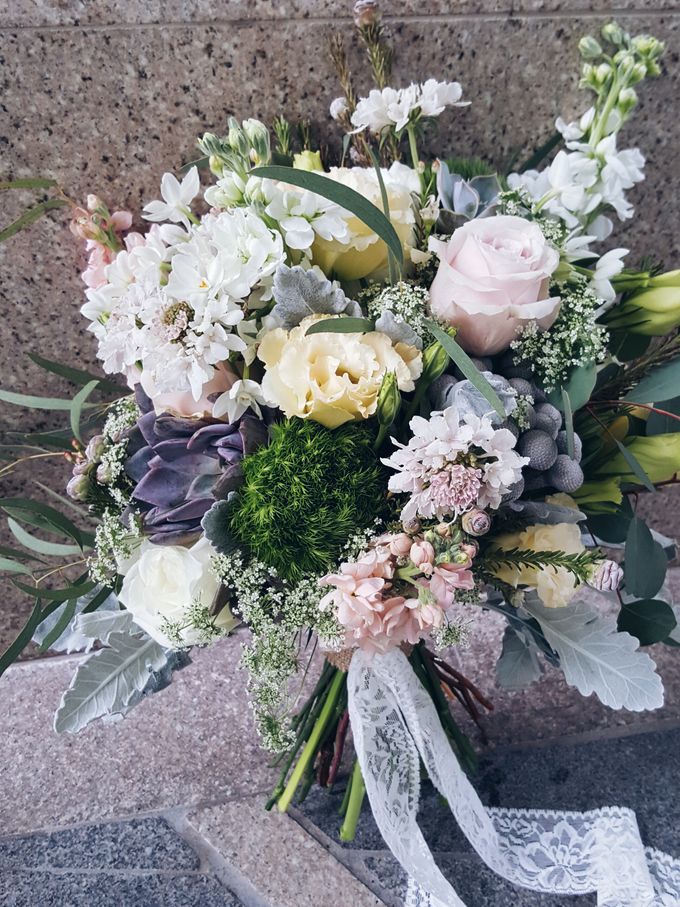 Bridal Bouquets by Ever & Blue Floral Design - 002 Bridal Bouquets by Ever & Blue Floral Design - 002