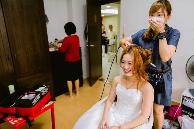 Actual Wedding Day for Yik Sze and Kah Keong - Natural Enhancement Makeup and Elegant Hairstyles by Alan Ng Photography - 002