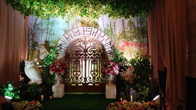 Victor & Stephanie by Grasida Decoration - 001