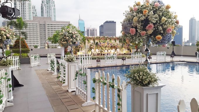 Weddings at our Rooftop Rool by Royal Kuningan Jakarta - 001 Weddings at our Rooftop Rool by Royal Kuningan Jakarta - 001