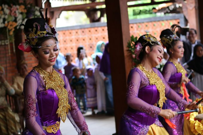 Devi & Wira Wedding Ceremony 17 Dec 2017 by Hours Entertainment - 003 Devi & Wira Wedding Ceremony 17 Dec 2017 by Hours Entertainment - 003