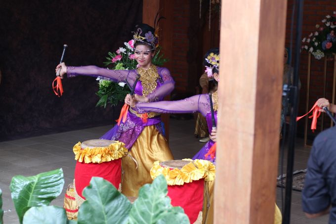 Devi & Wira Wedding Ceremony 17 Dec 2017 by Hours Entertainment - 006 Devi & Wira Wedding Ceremony 17 Dec 2017 by Hours Entertainment - 006