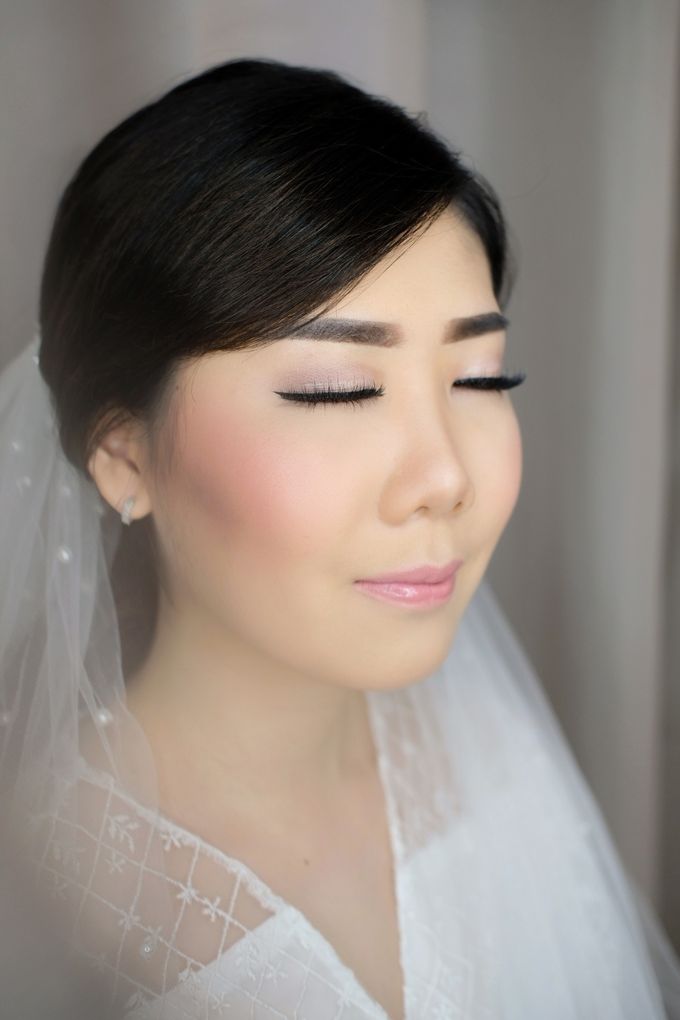 Tata Wedding Dqy by Frisca Natalie Makeup - 002 Tata Wedding Dqy by Frisca Natalie Makeup - 002