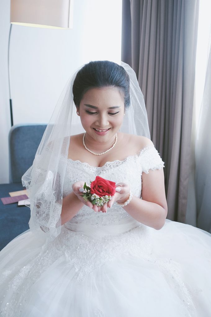 The Wedding of Ms. Devina by Tiffany's Flower Room - 003