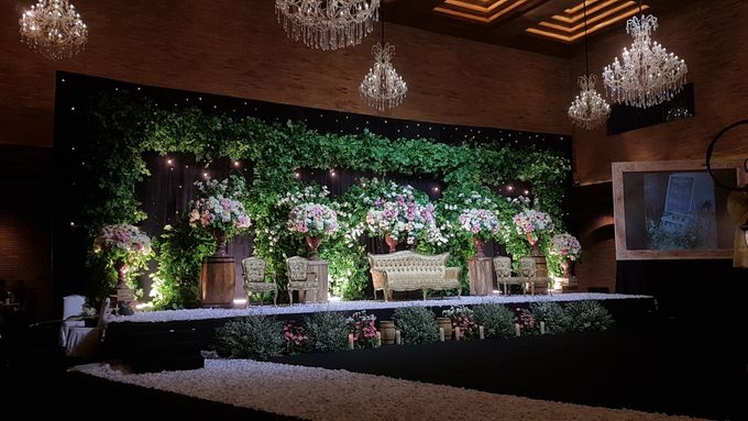 Ratih & Ariyo Wedding by United Grand Hall - 001 Ratih & Ariyo Wedding by United Grand Hall - 001