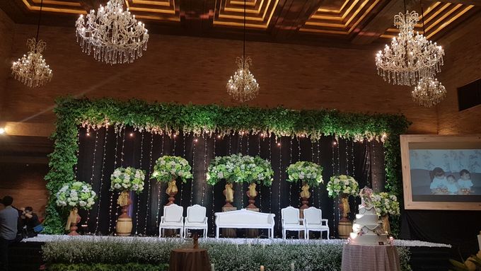ANDRA & ICHA WEDDING by United Grand Hall - 013 ANDRA & ICHA WEDDING by United Grand Hall - 013