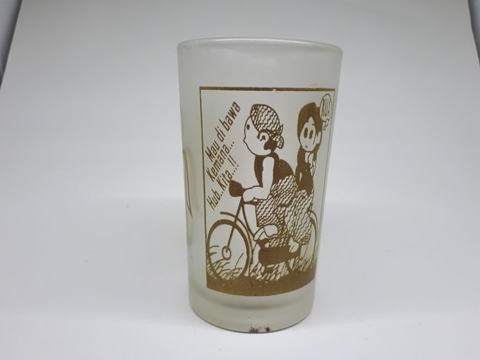 Glass Series by AWL Souvenir - 001 Glass Series by AWL Souvenir - 001