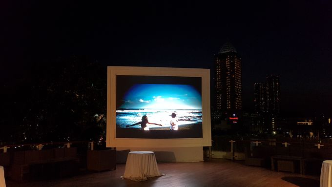 LED SCREEN - IVAN & YESSICA by Chroma Project - 001 LED SCREEN - IVAN & YESSICA by Chroma Project - 001