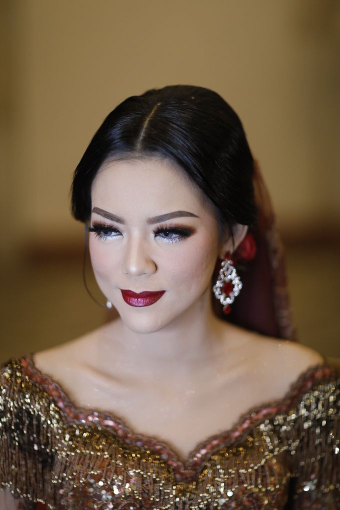 Riri & Dimas Wedding by SVARNA by IKAT Indonesia Didiet Maulana - 015 Riri & Dimas Wedding by SVARNA by IKAT Indonesia Didiet Maulana - 015