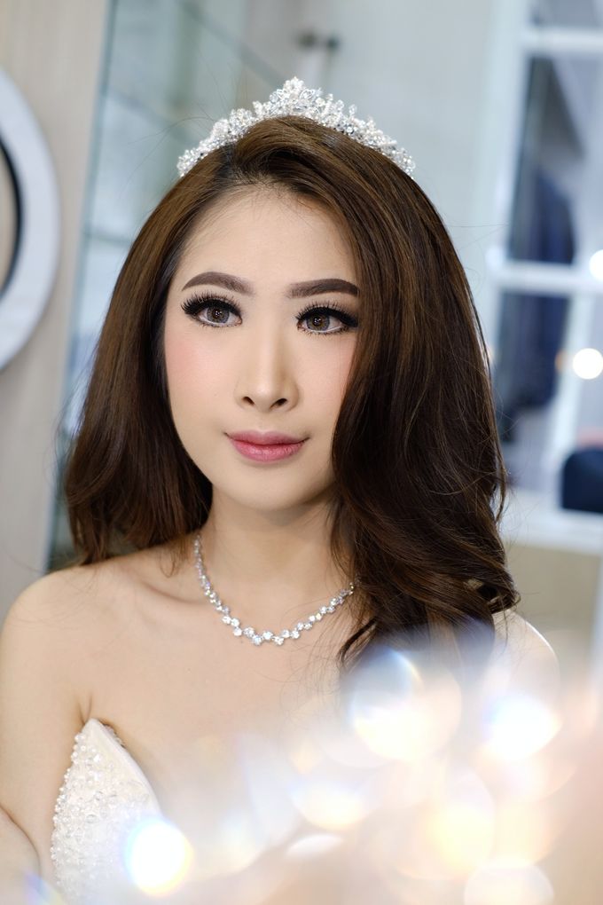 BRIDE MAKEUP by Valeria by Leneva Bridal - 001 BRIDE MAKEUP by Valeria by Leneva Bridal - 001