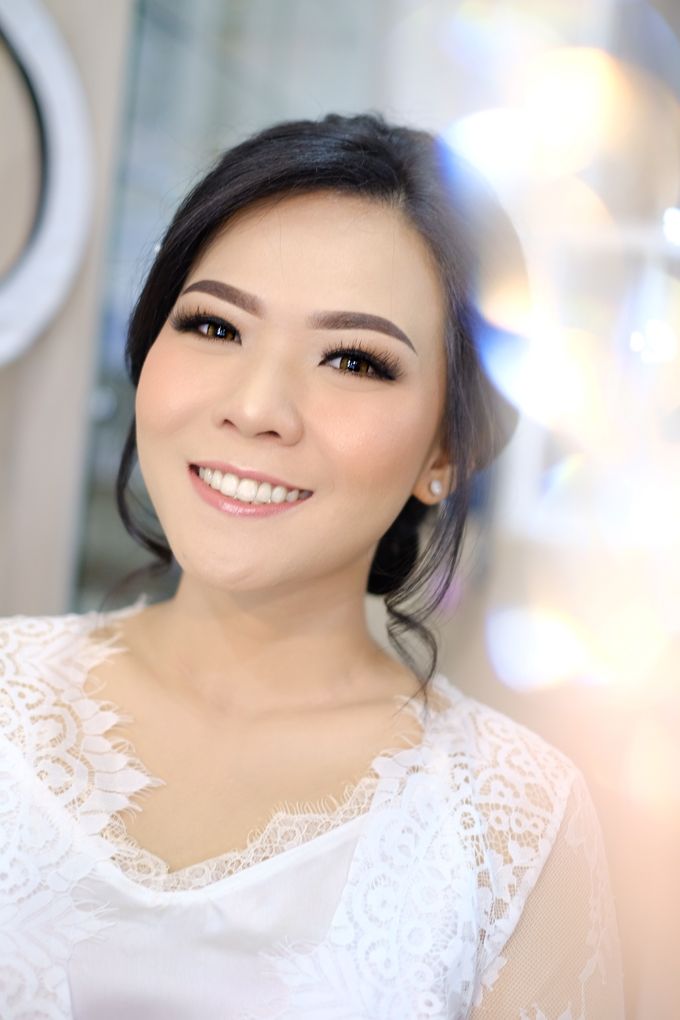 BRIDE MAKEUP by Valeria by Leneva Bridal - 014 BRIDE MAKEUP by Valeria by Leneva Bridal - 014