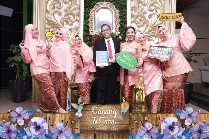 Danang & Tara Wedding by Foto moto photobooth - 002 Danang & Tara Wedding by Foto moto photobooth - 002