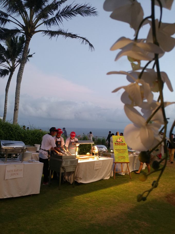 Live Grilled WAHAHA Pork Ribs At Villa Khayangan by Wahaha Pork Ribs - 022 Live Grilled WAHAHA Pork Ribs At Villa Khayangan by Wahaha Pork Ribs - 022