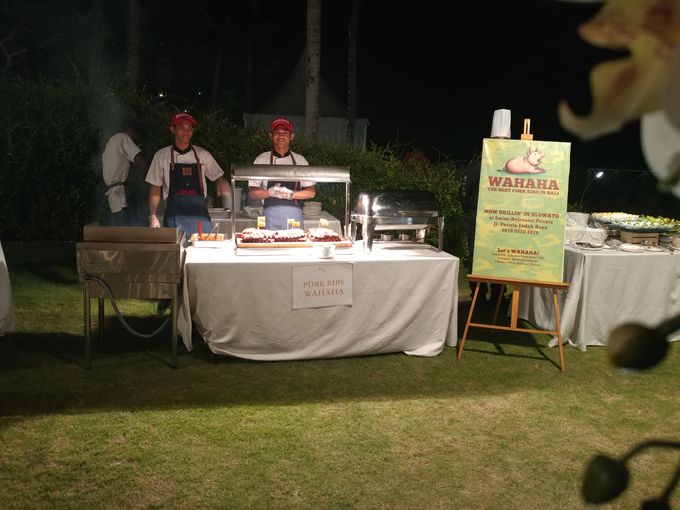 Live Grilled WAHAHA Pork Ribs At Villa Khayangan by Wahaha Pork Ribs - 021 Live Grilled WAHAHA Pork Ribs At Villa Khayangan by Wahaha Pork Ribs - 021