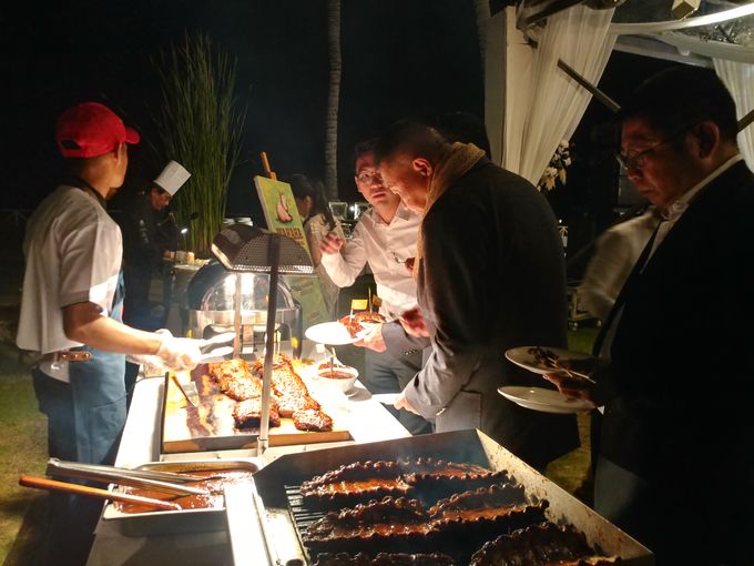 Live Grilled WAHAHA Pork Ribs At Villa Khayangan by Wahaha Pork Ribs - 009 Live Grilled WAHAHA Pork Ribs At Villa Khayangan by Wahaha Pork Ribs - 009