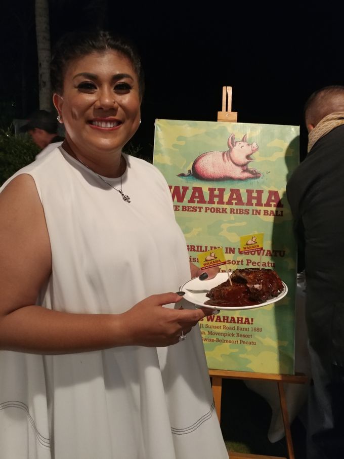 Live Grilled WAHAHA Pork Ribs At Villa Khayangan by Wahaha Pork Ribs - 012 Live Grilled WAHAHA Pork Ribs At Villa Khayangan by Wahaha Pork Ribs - 012