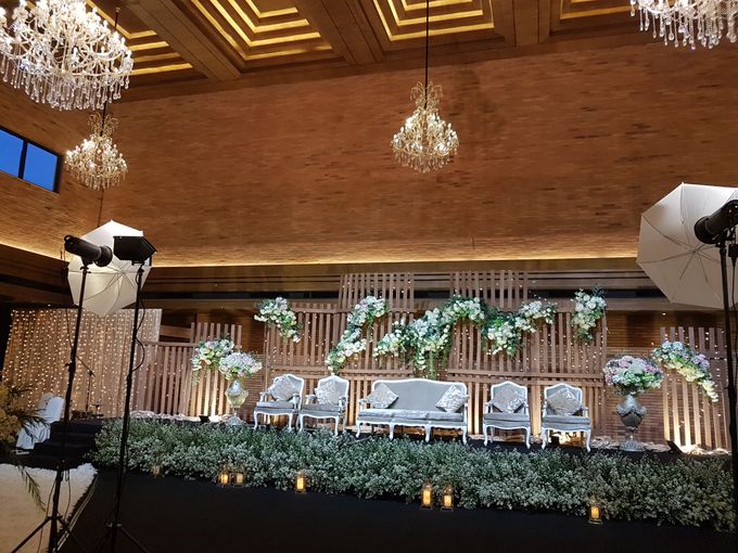 DIMAS & PUTRI WEDDING by United Grand Hall - 003 DIMAS & PUTRI WEDDING by United Grand Hall - 003