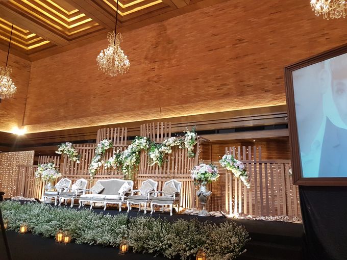 DIMAS & PUTRI WEDDING by United Grand Hall - 004 DIMAS & PUTRI WEDDING by United Grand Hall - 004