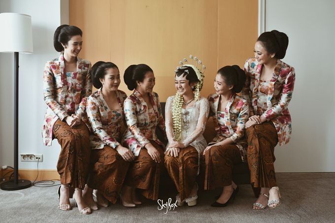 Naya & Ari - Javanese Celebration by One Heart Wedding - 003 Naya & Ari - Javanese Celebration by One Heart Wedding - 003