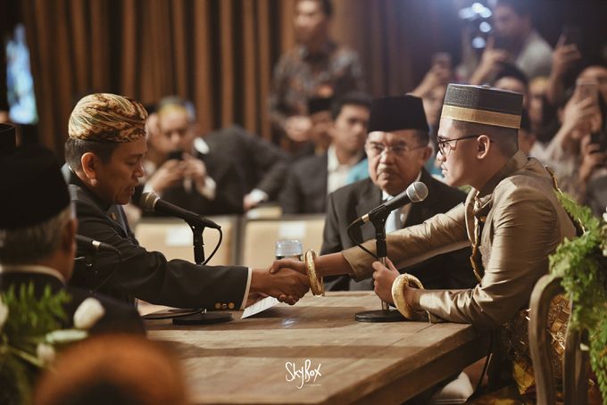 Naya & Ari - Javanese Celebration by One Heart Wedding - 008 Naya & Ari - Javanese Celebration by One Heart Wedding - 008